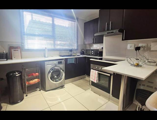 1 BEDROOM APARTMENT FOR SALE IN MORNINGSIDE